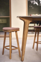 Табурет деревянный полубарный с подушкой MANUTTI Solid тик Фото 14