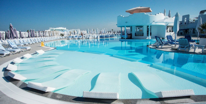 Летняя резиденция Santorini, г. Краснодар