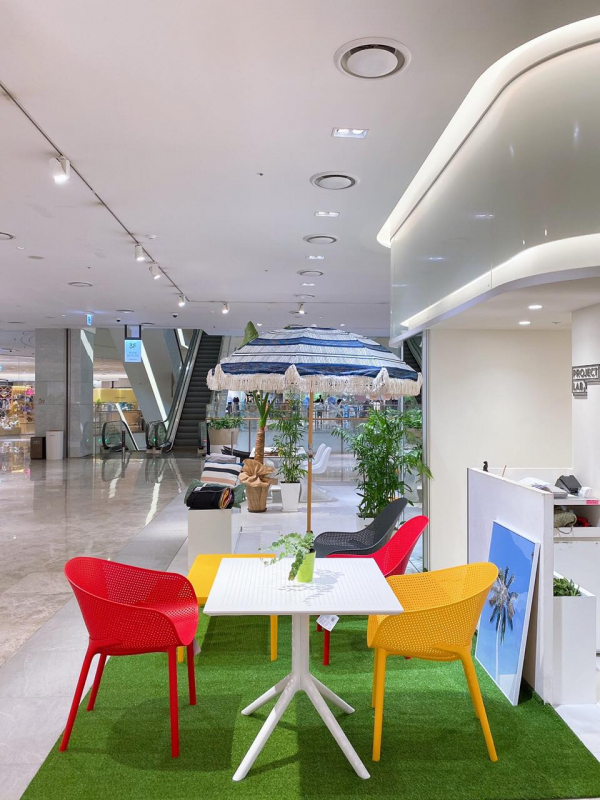 Стол пластиковый Sky Table 80, белый, 800х800х740 мм