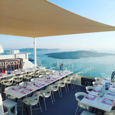 Onar Wine Bar, Санторини, Греция