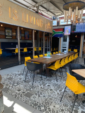 Eastwoods Tavern, Претория, ЮАР