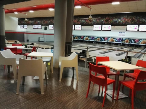 Pool Hall/Bowling, Ливорно, Италия