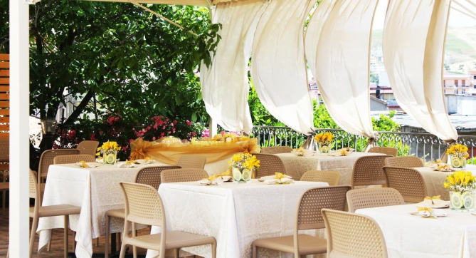 BBuSS Country Club, Italia, Catanzaro