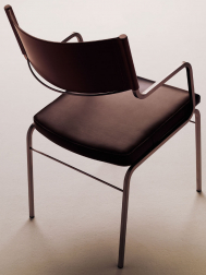 Кресло с обивкой-thumbs-Фото1