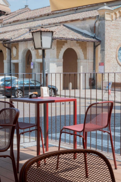 Caffè Commercio, Азоло, Италия