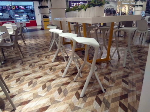 ТЦ Орджоникидзе, Москва