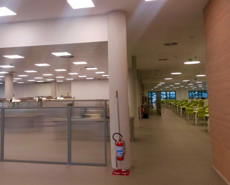 Mensa Industriale, Бари, Италия