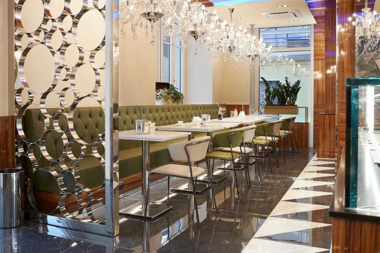 C House Cafè, Пескьера-дель-Гарда, Италия