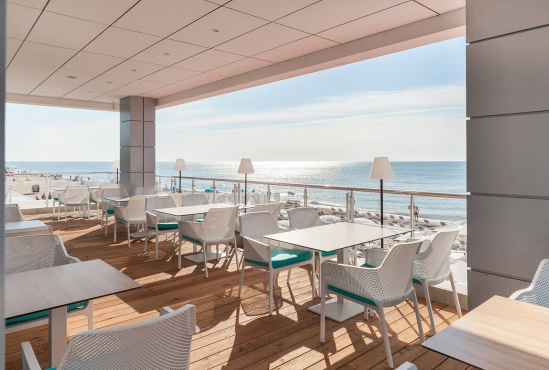 Moncastro Beach Hotel, Затока