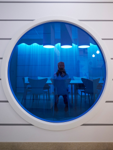 Стул пластиковый Vondom Love Basic полипропилен, стекловолокно белый Фото 17