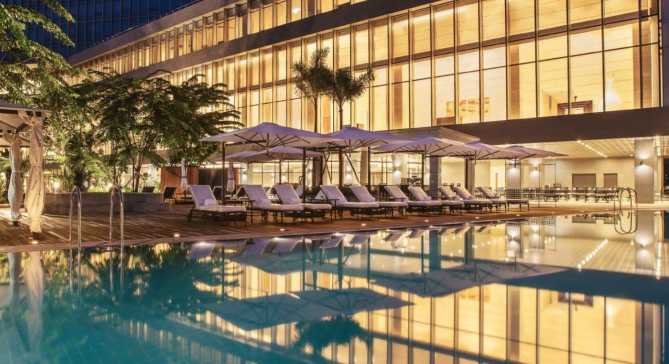 Lotte Legend Hotel, Вьетнам