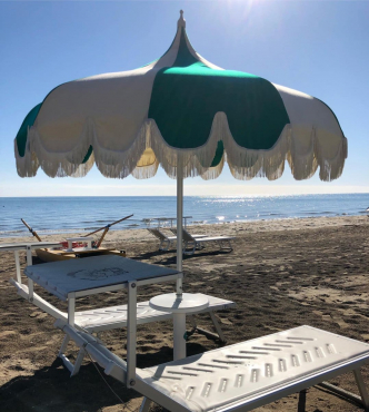 Пляж Bagni Novella 114, Риччоне, Италия