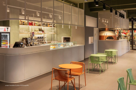 Woody's, Турин, Италия