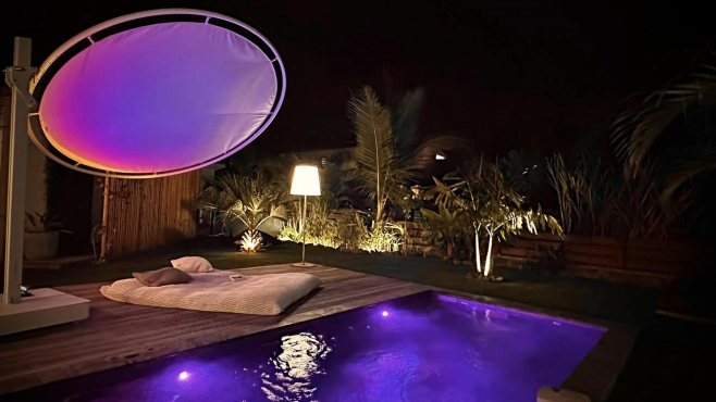 Noon+ Reunion Island, Реюньон, Франция