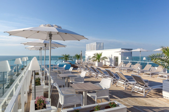 Moncastro Beach Hotel, Затока