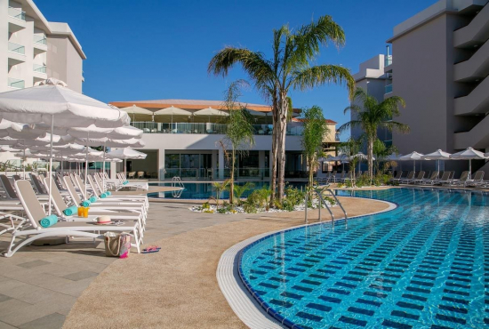 Vangelis Hotel & Suites, Кипр