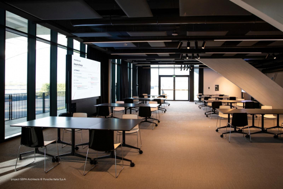 Porsche Experience Center, Кастредзато, Италия