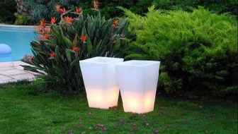 Кашпо пластиковое светящееся Y-Pot Lighting