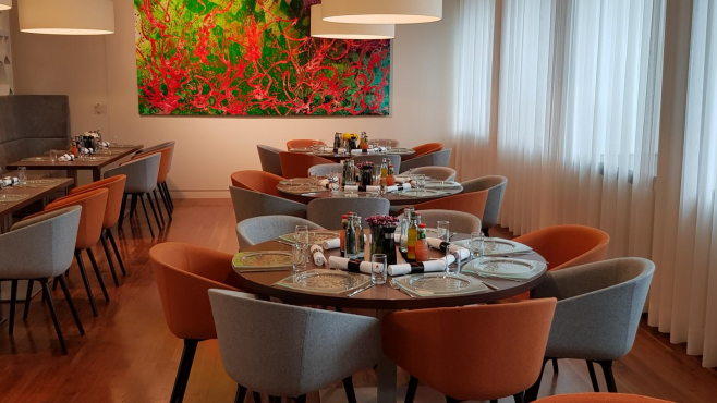 Европейская школа менеджмента и технологий (ESMT Berlin), Берлин, Германия