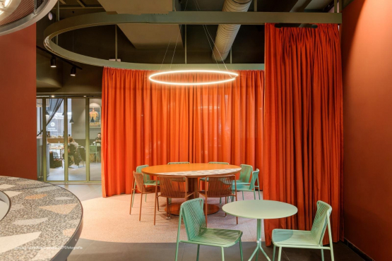 Woody's, Турин, Италия