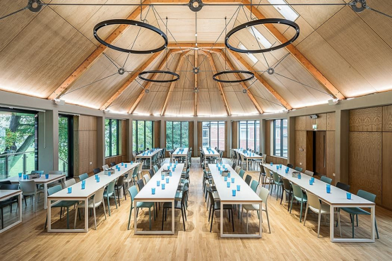 British Manufacturer Social Spaces, Великобритания