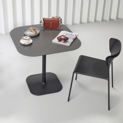 Столешница квадратная со скругленными углами Compact Laminate
