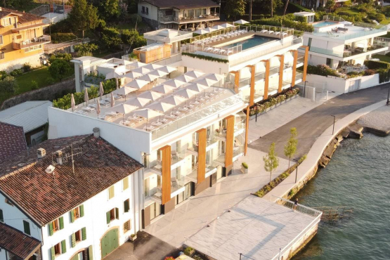 Бутик-апартаменты Ah Porticcioli, Сан-Феличе-дель-Бенако, Италия