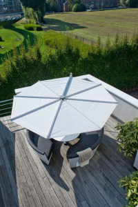 Зонт дизайнерский с подсветкой Ø3.3 м Extremis Kosmos Round + LED Light сталь, полиэстер белый Фото 27
