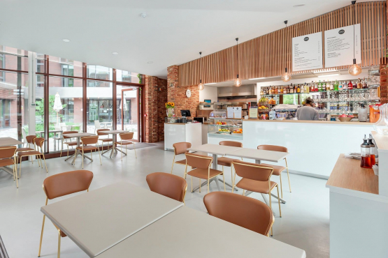 Dukes Bar & Deli, Уокинг, Великобритания