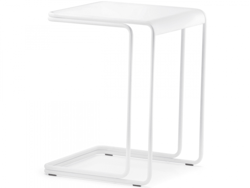 Столик журнальный Side table