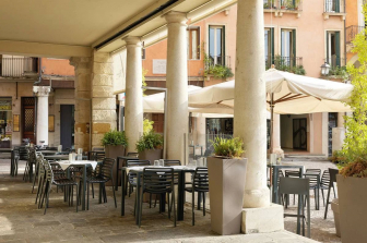 Стул пластиковый Doga Bistrot, антрацит