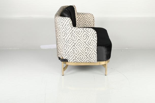 Диван двухместный с подушками Minotti