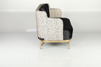 Диван двухместный с подушками Minotti