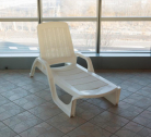Шезлонг-лежак пластиковый BiRattan Nilo пластик белый Фото 11