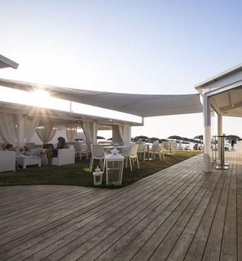 Oktàgona beach & restaurant, Бриндизи, Италия