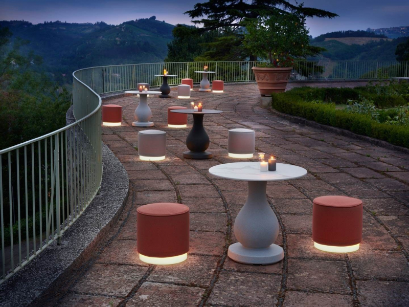 Пуф пластиковый светящийся Mara Lighting LED