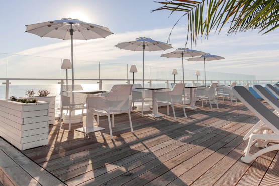 Moncastro Beach Hotel, Затока