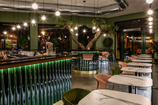 The Corner, Кунео, Италия