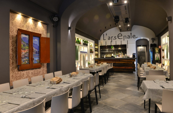 L'Arsenale Italian Food & Lounge Bar, Амальфи, Италия