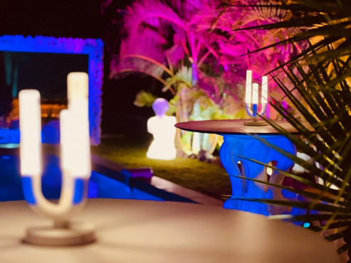 Noon+ Reunion Island, Реюньон, Франция