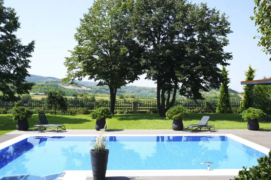 Private Mountain Property, Белград, Сербия