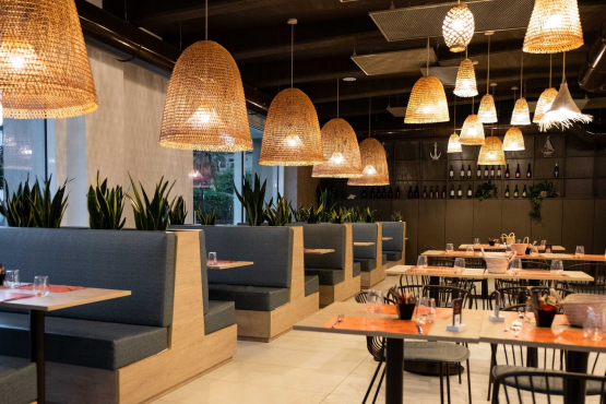 Sebastian - Lobster, Pizza & Burger, Монделло, Италия