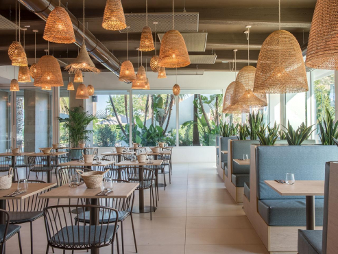 Sebastian - Lobster, Pizza & Burger, Монделло, Италия