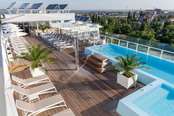 Moncastro Beach Hotel, Затока