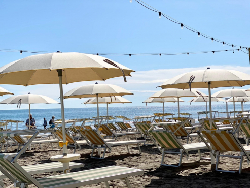 Пляж Bagni Tonino 23, Риччоне, Италия