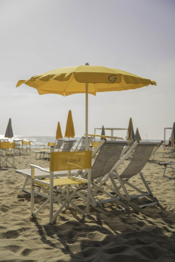 Giallo Mare, Виареджо, Италия