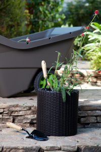 Набор пластиковых кашпо Keter Cylinder Planters пластик с имитацией плетения антрацит Фото 5