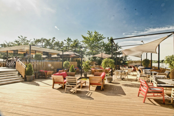 The President, Бухарест, Румыния