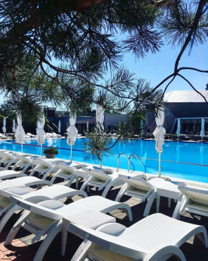 Загородный клуб 