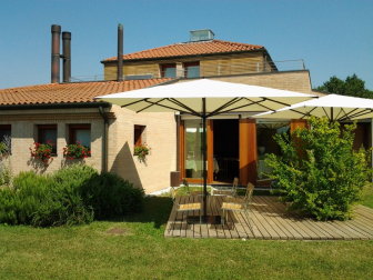 Зонт профессиональный 3х3 м-thumbs-Фото1